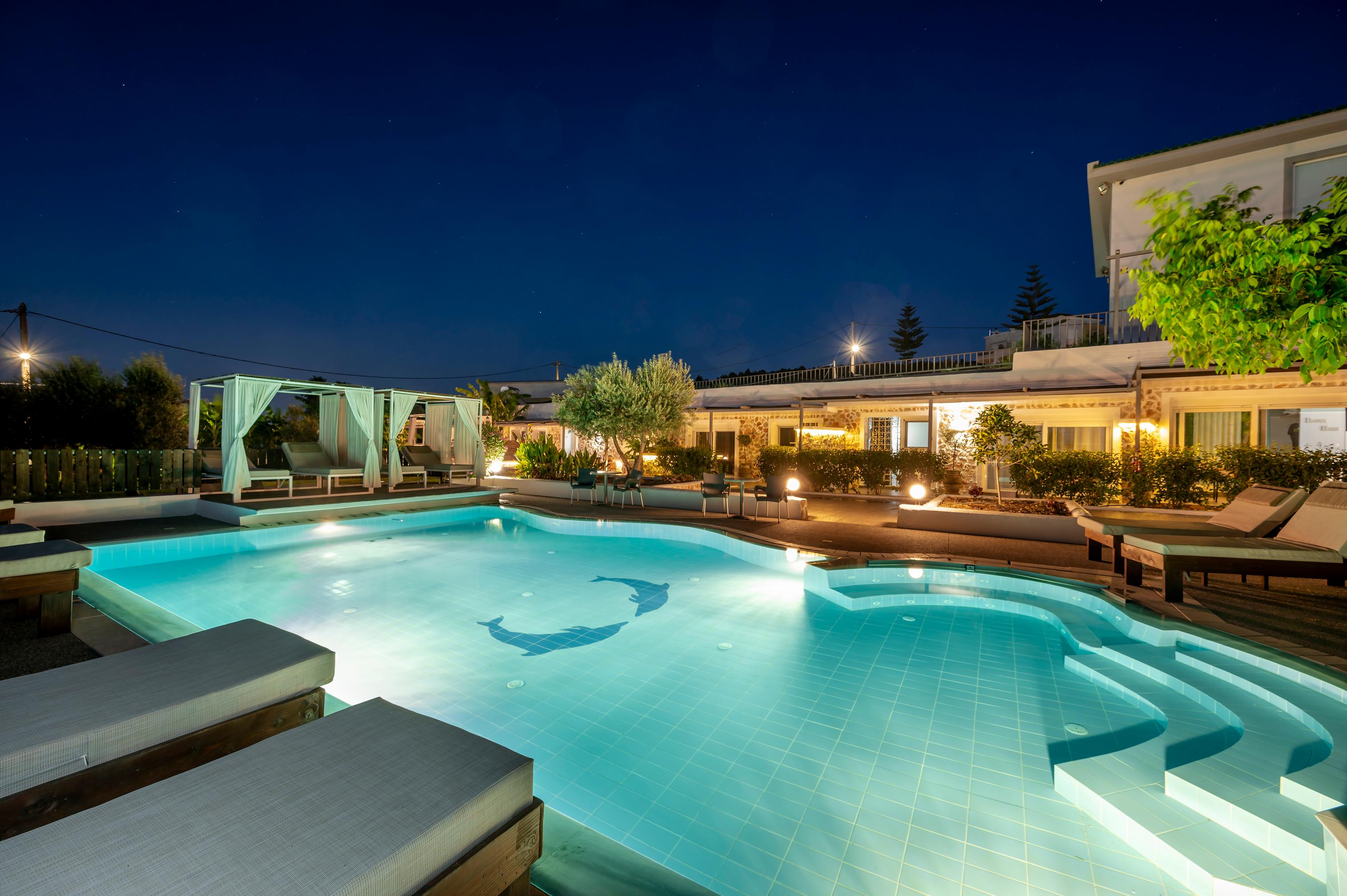 Simple Comfort with a Touch of Nature(104)